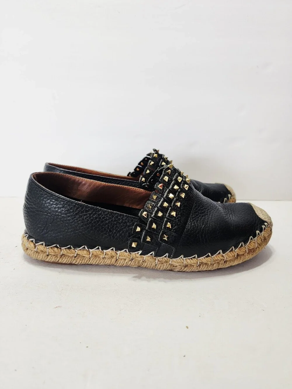 Valentino Garavani Black Rockstud Espadrille Slip-Ons Size 37